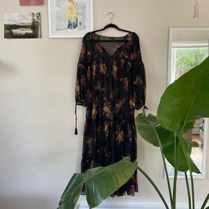 Forever 21 maxi dress size S